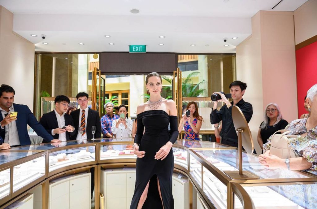 Amee Philips Shines Bright with the Opening of its First Overseas Boutique in Singapore - Alvinology