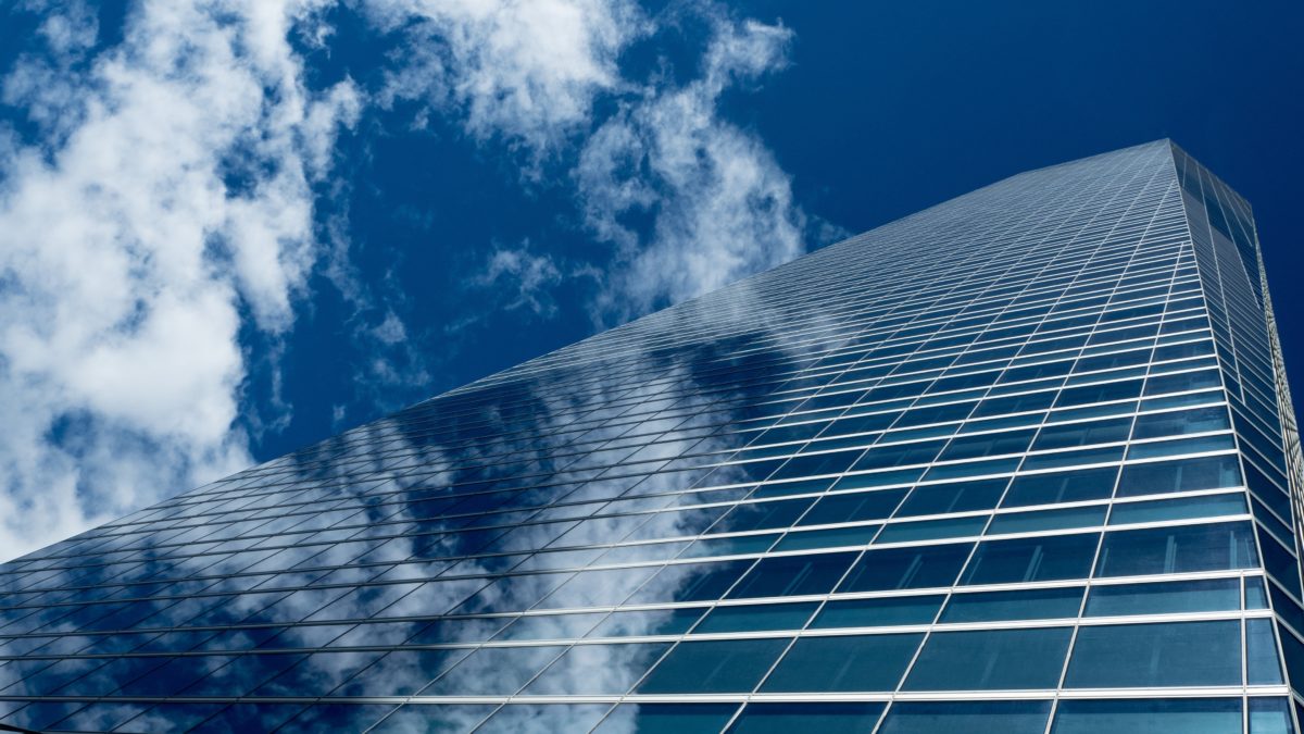 Efficient Commercial Solar Panel and Window Cleaning Services for Spotless Surfaces and Sustainable Energy Performance - Alvinology
