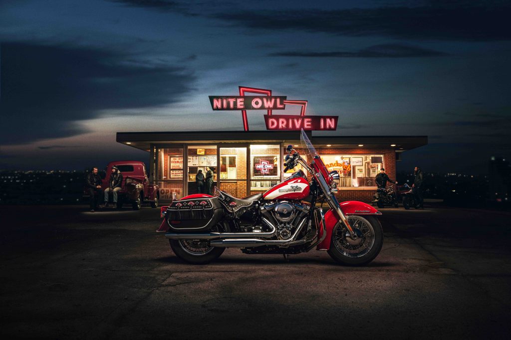 Harley-Davidson Unveils 2024 Icons Motorcycle in Singapore: Hydra-Glide Revival Model Debuts at 'The Bikeriders' Exclusive Premiere - Alvinology