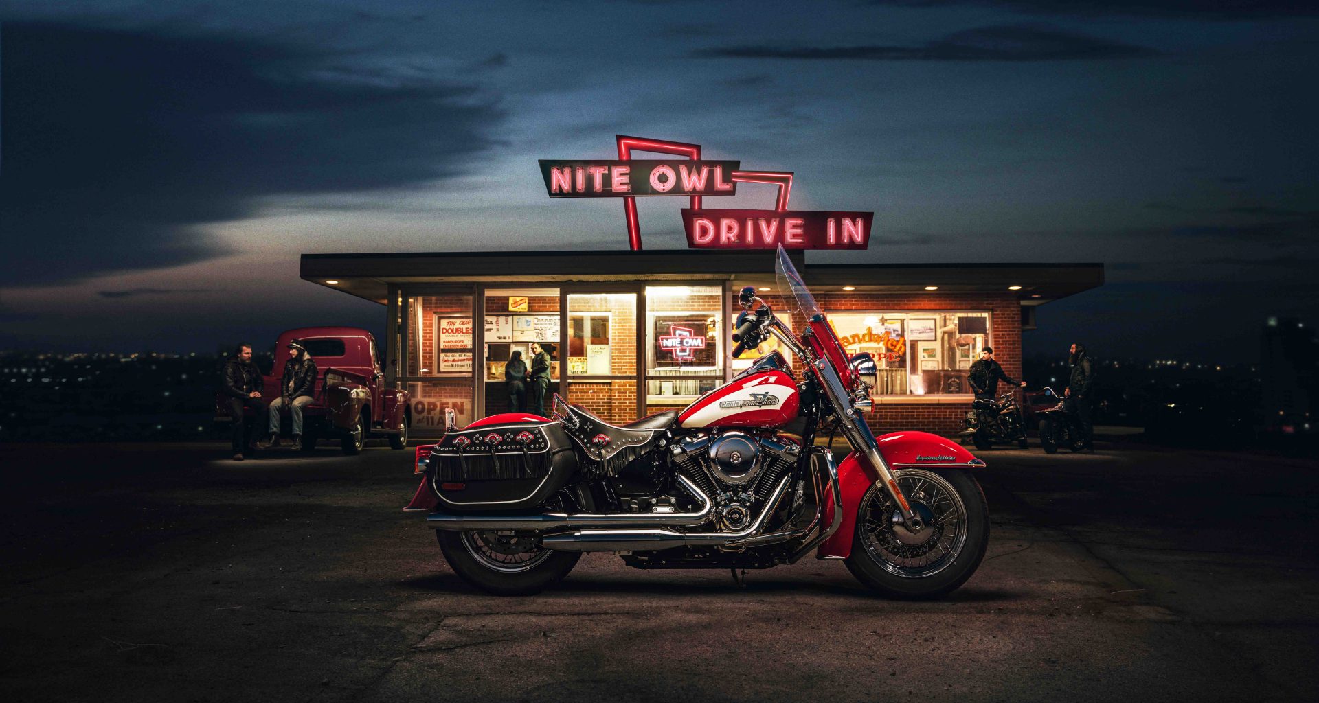 Harley-Davidson Unveils 2024 Icons Motorcycle in Singapore: Hydra-Glide Revival Model Debuts at 'The Bikeriders' Exclusive Premiere - Alvinology