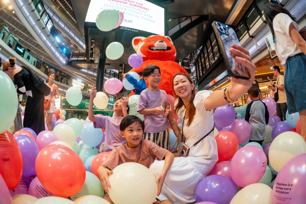 CapitaLand's Summer Happiness Balloon Shower: One Million STAR$ Up for Grabs at Clarke Quay on June 19 - Alvinology