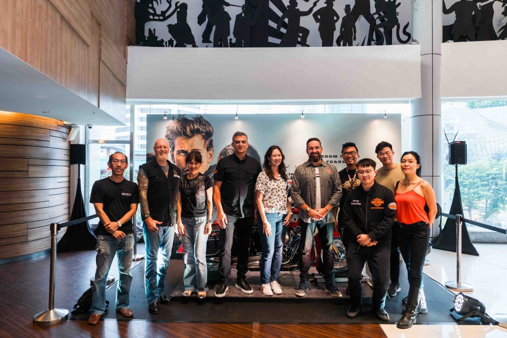 Harley-Davidson Unveils 2024 Icons Motorcycle in Singapore: Hydra-Glide Revival Model Debuts at 'The Bikeriders' Exclusive Premiere - Alvinology