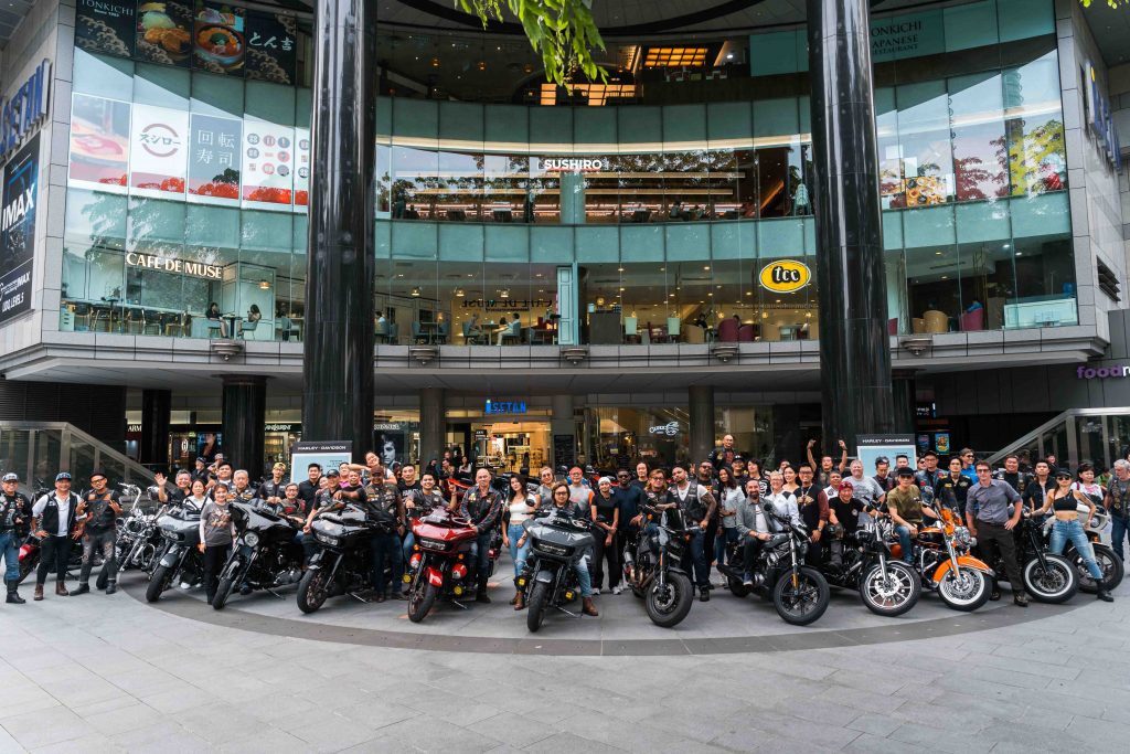 Harley-Davidson Unveils 2024 Icons Motorcycle in Singapore: Hydra-Glide Revival Model Debuts at 'The Bikeriders' Exclusive Premiere - Alvinology