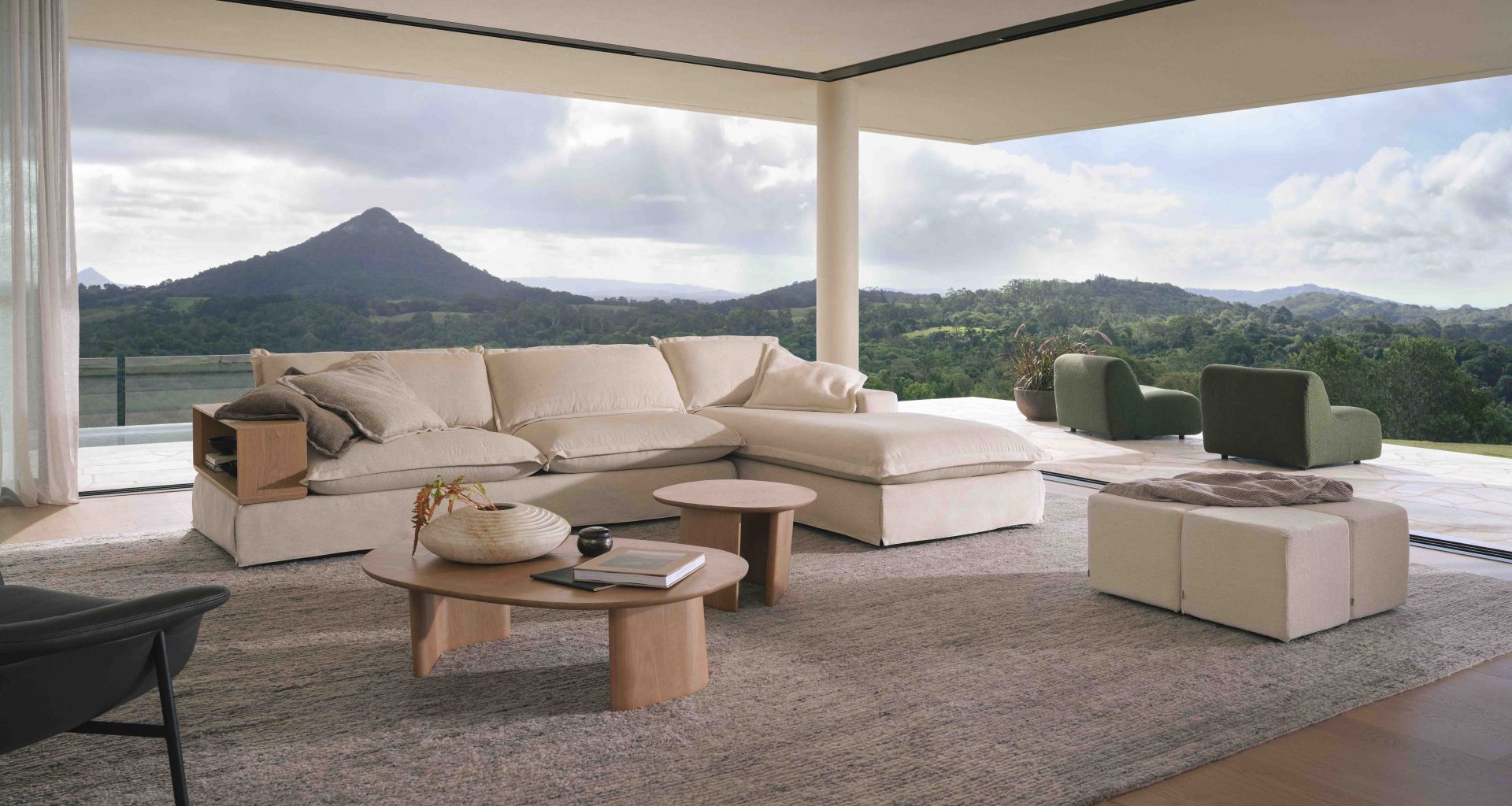 King Living Jasper Coast Sofa: A New Era for Australia's Most Awarded Sofa - Alvinology