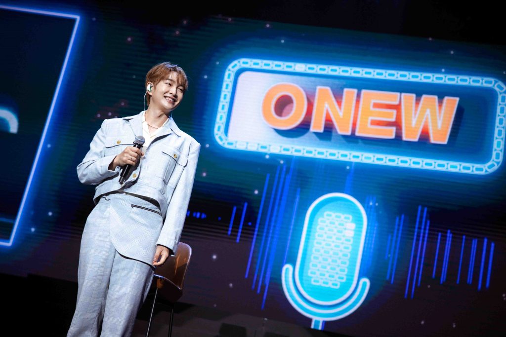 Fans Unite for a Memorable Evening with Onew at the ‘GUESS! Onew FanMeeting 2024’ in Singapore - Alvinology