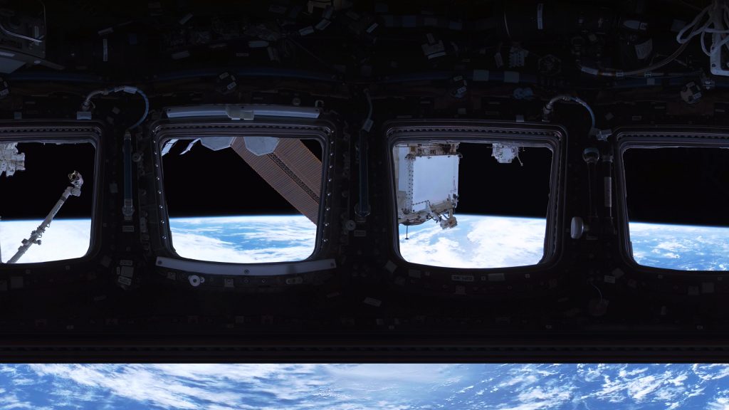Explore the Final Frontier: World's Largest Extended Reality Space Exploration Experience Lands in Singapore this October Explore the Final Frontier: World's Largest Extended Reality Space Exploration Experience Lands in Singapore this October - Alvinology