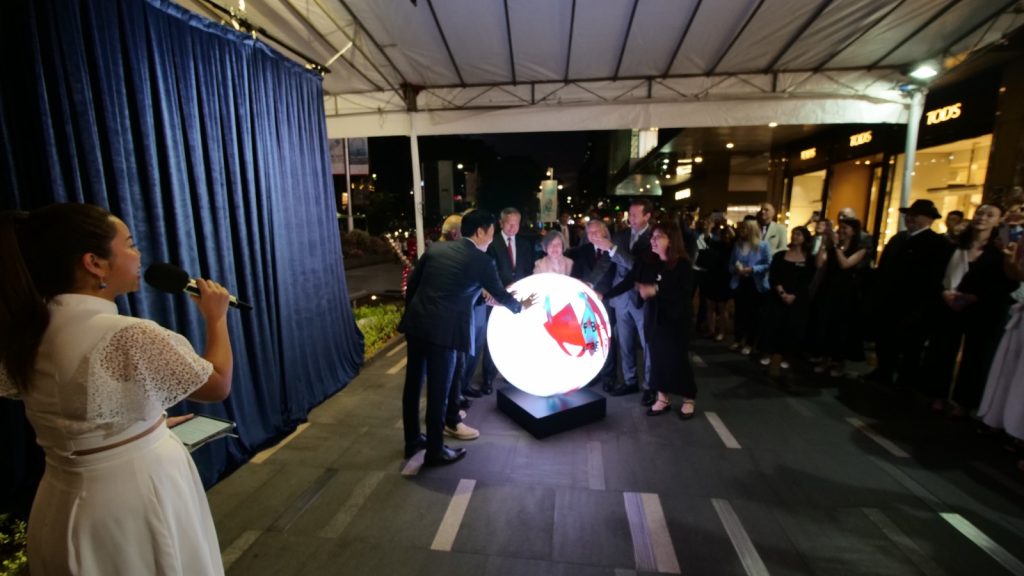 Paragon Unveils Bellows, Sculpture by Argentine Architect and Sculptor Daniel Brandimarte - Alvinology