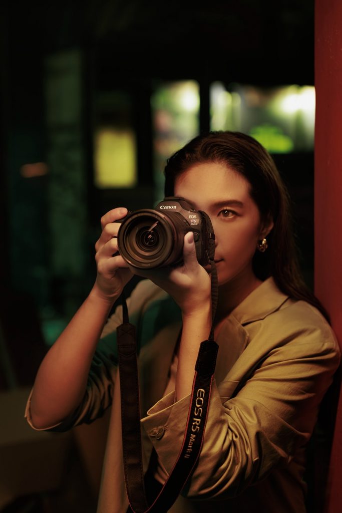 Canon Launches New Flagship EOS R1 and EOS R5 Mark II Full-Frame Mirrorless Cameras - Alvinology