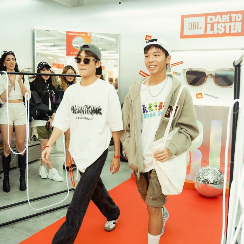 JBL Soundgear Frames Launch in Singapore, Combines Fashion with Audio Technology to Amp Up Eyewears JBL Soundgear Frames Launch in Singapore, Combines Fashion with Audio Technology to Amp Up Eyewears - Alvinology