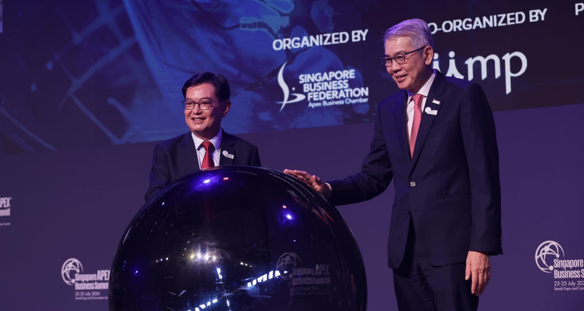 Singapore Apex Business Summit Opens with the Launch of the "Transforming the Singapore Economy Report" - Alvinology