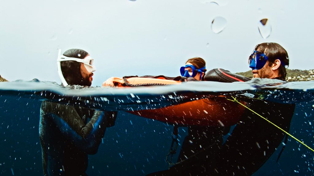 Discover the World of Silence: Anantara Plaza Nice Hotel’s New Freediving Experience - Alvinology