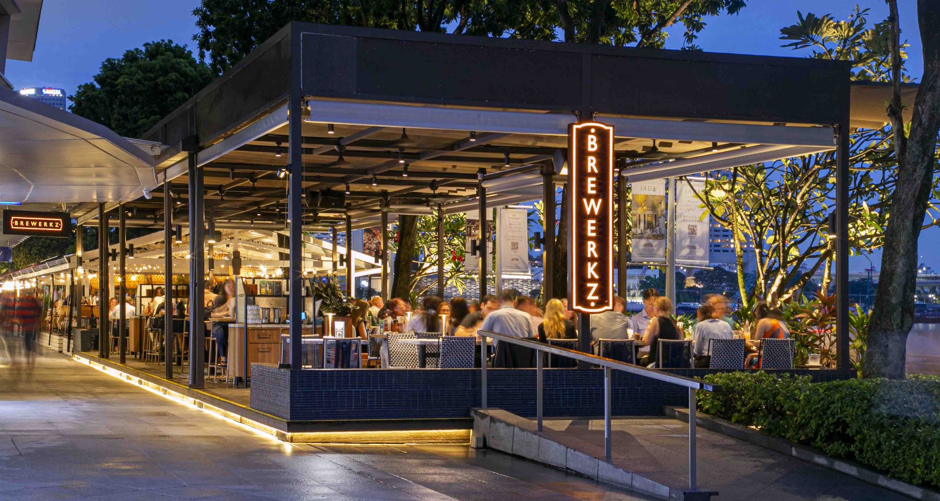 Brewerkz One Fullerton Reopens with Stylish New Look and Fresh Menu, Keeping the Craft Brewery Spirit Alive - Alvinology