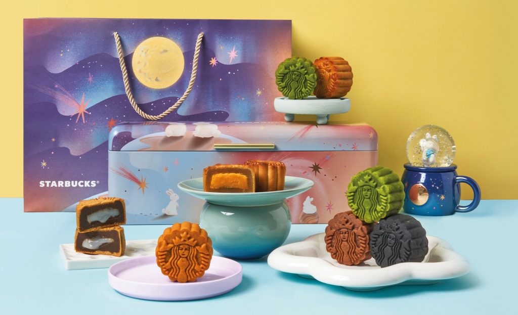 Starbucks Launches New Era Collection, Giant Merlion Bearista, and Decadent Summer Flavors Starbucks Launches New Era Collection, Giant Merlion Bearista, and Decadent Summer Flavors - Alvinology