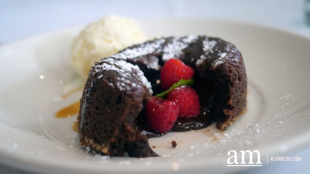 [Review] Morton's The Steakhouse Introduces Limited Time 3-Course Dinner Sharing Menu At S$328 For Two - Alvinology