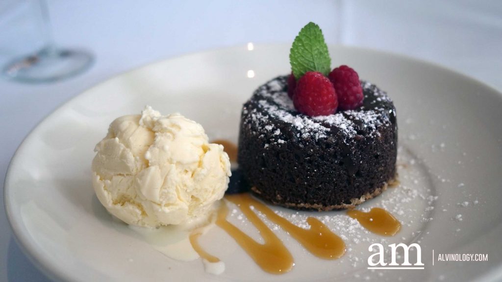 [Review] Morton's The Steakhouse Introduces Limited Time 3-Course Dinner Sharing Menu At S$328 For Two - Alvinology