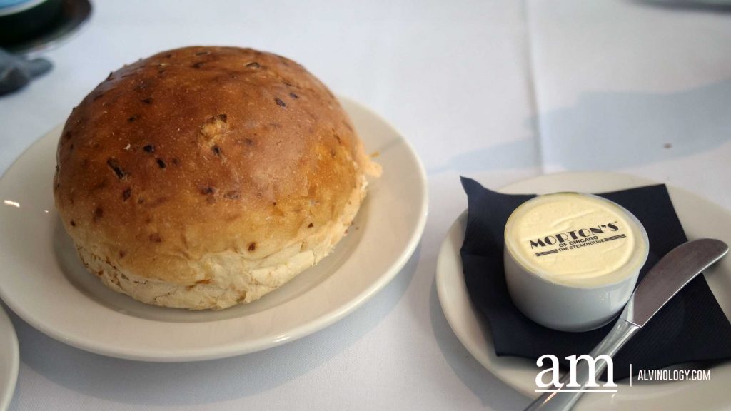 [Review] Morton's The Steakhouse Introduces Limited Time 3-Course Dinner Sharing Menu At S$328 For Two - Alvinology