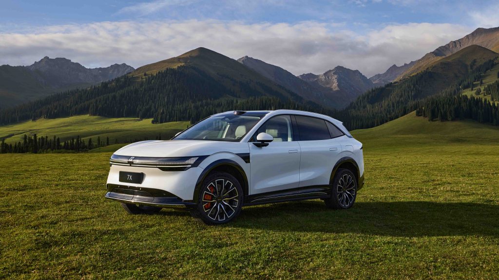 Zeekr Unveils Its First Family SUV: The Zeekr 7X Equipped with Silicon Carbide-powered e-motors - Alvinology