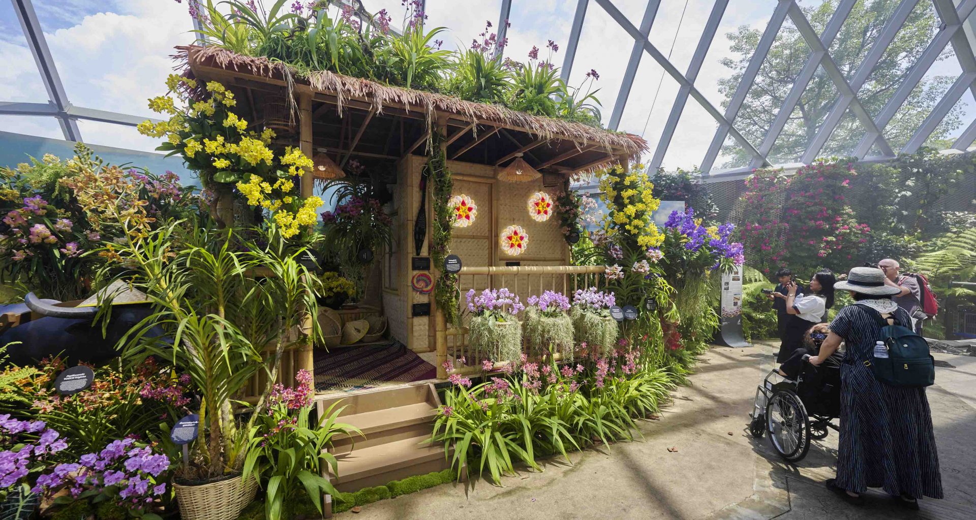 Celebrating Filipino Culture at Gardens by the Bay: A Bahay Kubo Orchid Fiesta - Alvinology