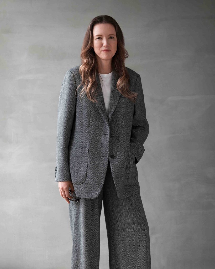 Clare Waight Keller Named Creative Director of UNIQLO - Alvinology