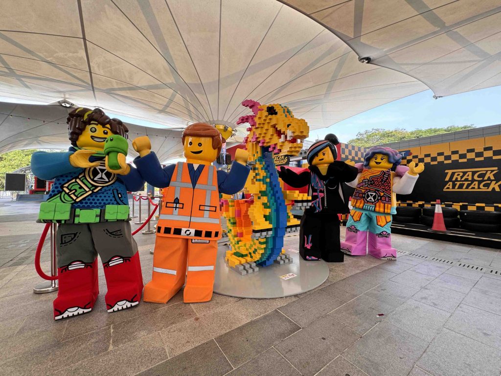 LEGOLAND Malaysia Celebrates 12th Anniversary with Exciting LEGO Activities and a Grand Dragon Reveal - Alvinology
