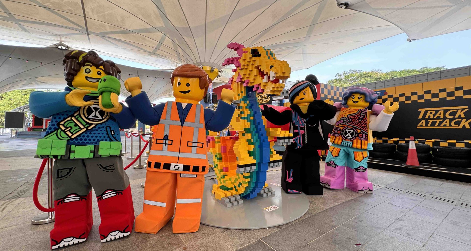 LEGOLAND Malaysia Celebrates 12th Anniversary with Exciting LEGO Activities and a Grand Dragon Reveal - Alvinology