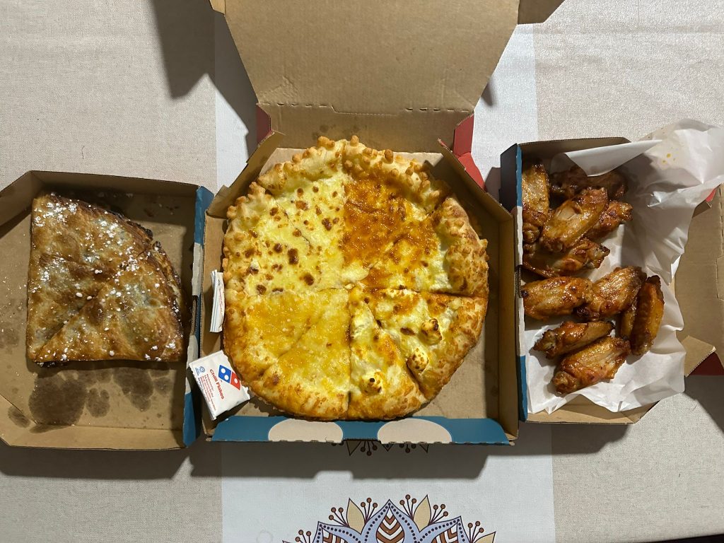 [Review] Domino’s Pizza Singapore Unveils New World Cheese Pizza and Blueberry Pizza Fold - Alvinology