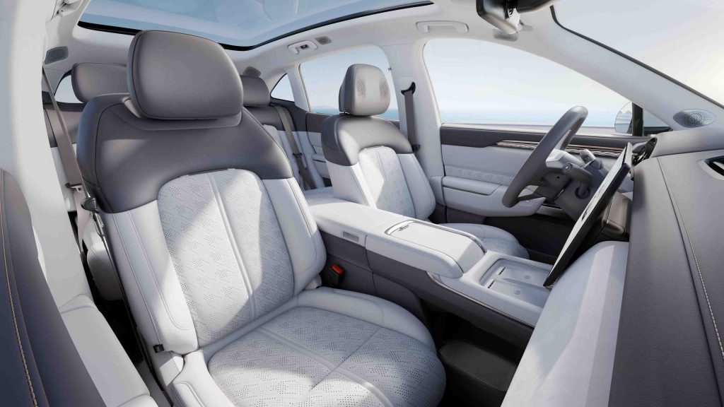 Zeekr Unveils Its First Family SUV: The Zeekr 7X Equipped with Silicon Carbide-powered e-motors - Alvinology