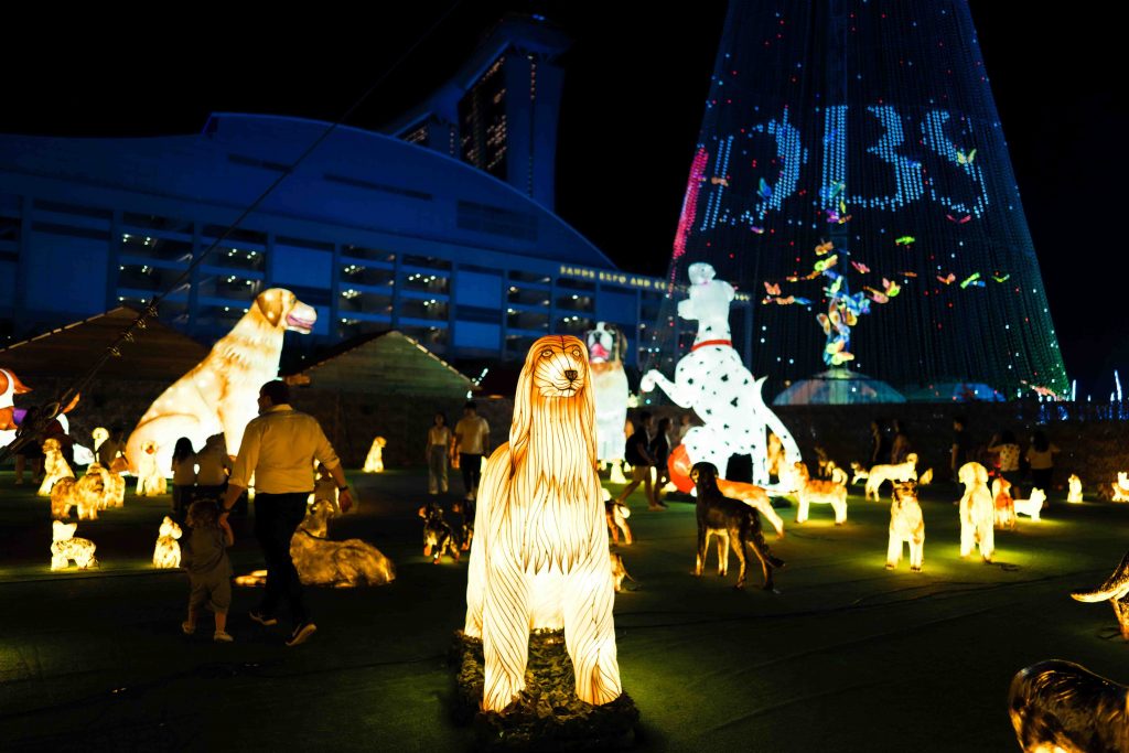 ILLUMI Lights Up Singapore: World’s Largest Multimedia Event Now Open - Alvinology