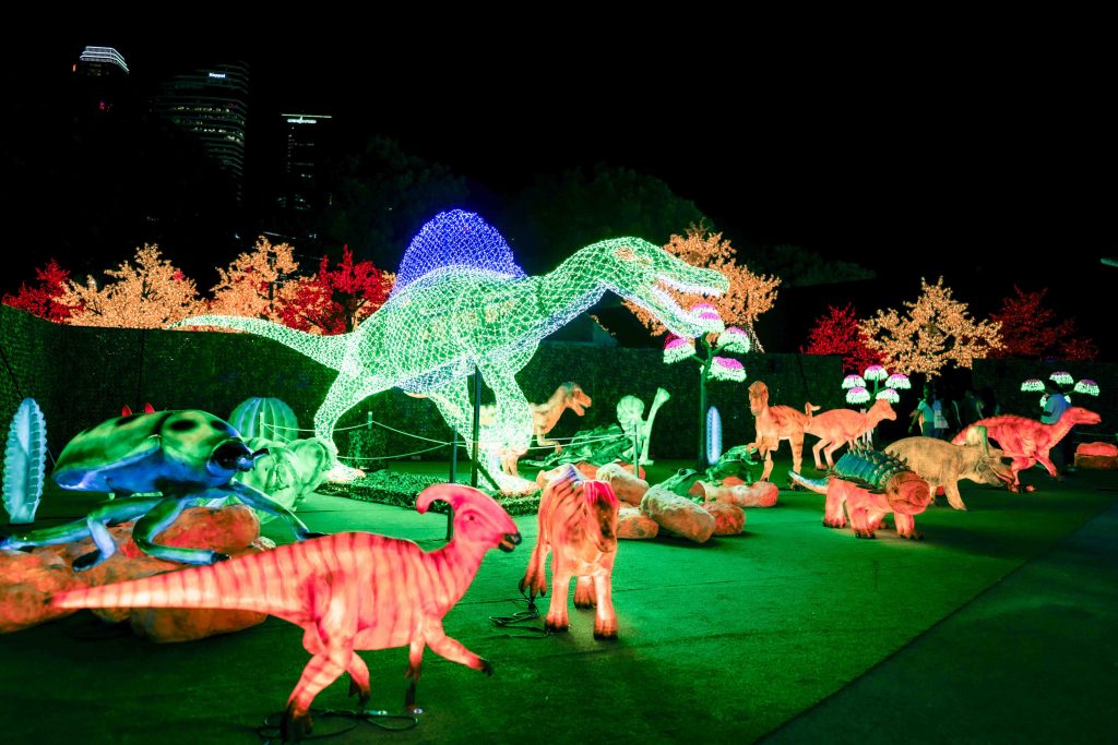 ILLUMI Lights Up Singapore: World’s Largest Multimedia Event Now Open - Alvinology