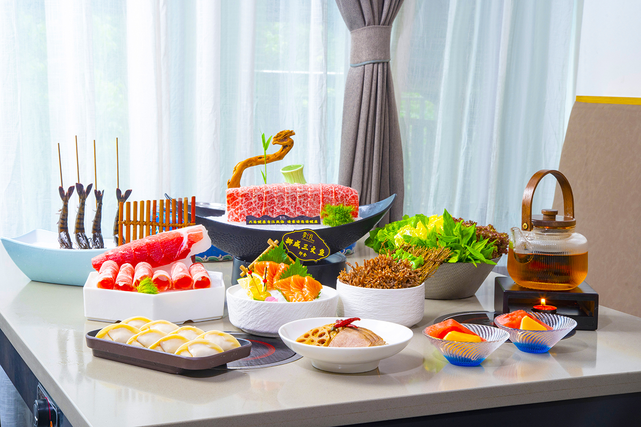 [Up to 50% Off Opening Promotion] Chamoon Hot Pot (享月汤皇) Opens First Overseas Outlet in Singapore, Specalises in Clear Soup Bases - Alvinology