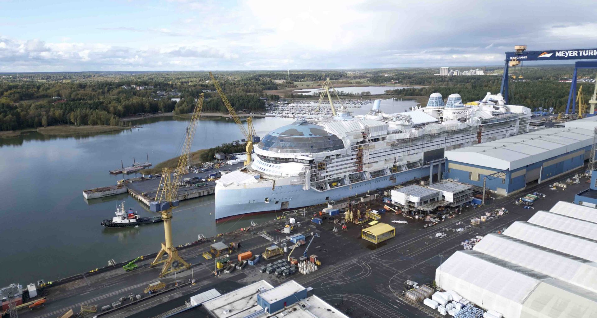 Royal Caribbean's New Star of the Seas Makes Its Grand Entrance, Floating for the First Time - Alvinology