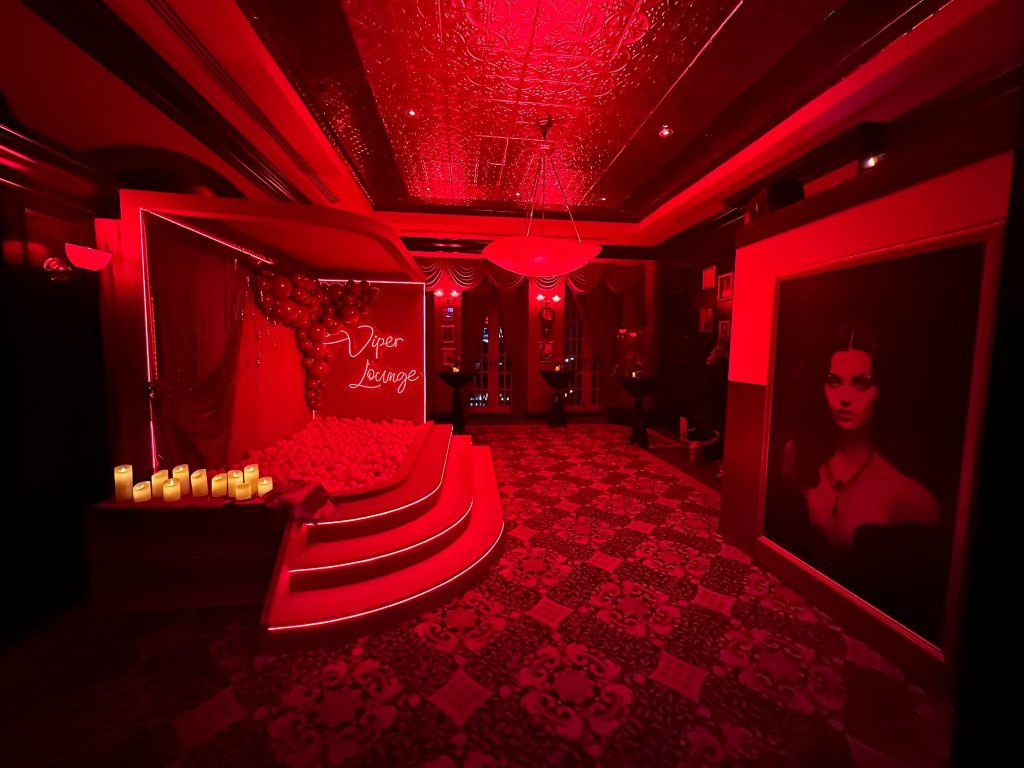 [Review] Team Wang Design's Under the Castle Haunted House and More Spooky Highlights from Resorts World Sentosa's Universal Studios Singapore Halloween Horror Nights 12 - Alvinology