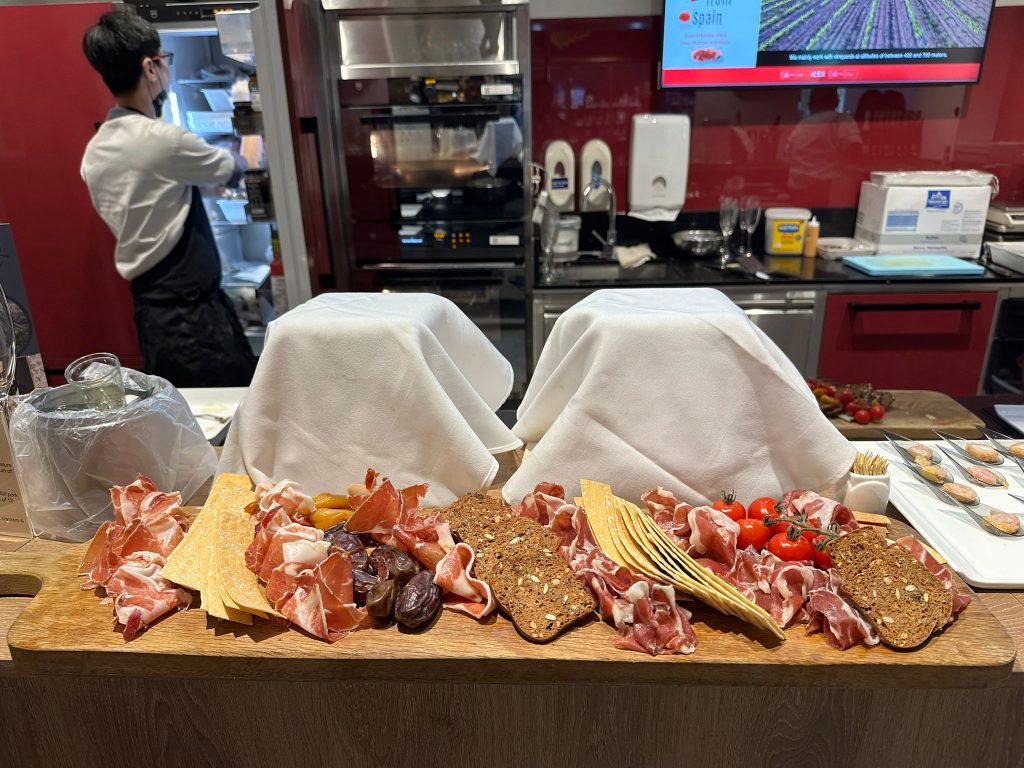 Eat Spain Drink Spain 2024 Event Highlights: Celebrate and Enjoy Spanish Culinary Delights in Singapore from 21 Sep to 15 Oct Eat Spain Drink Spain 2024 Event Highlights: Celebrate and Enjoy Spanish Culinary Delights in Singapore from 21 Sep to 15 Oct - Alvinology