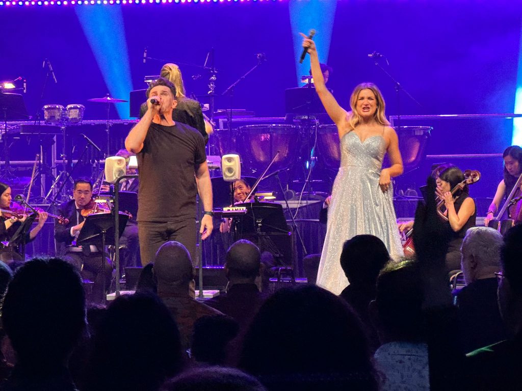 Nostalgia Takes Center Stage: A Heartfelt Tribute to Olivia Newton-John at Sands Theatre, Marina Bay Sands Nostalgia Takes Center Stage: A Heartfelt Tribute to Olivia Newton-John at Sands Theatre, Marina Bay Sands - Alvinology
