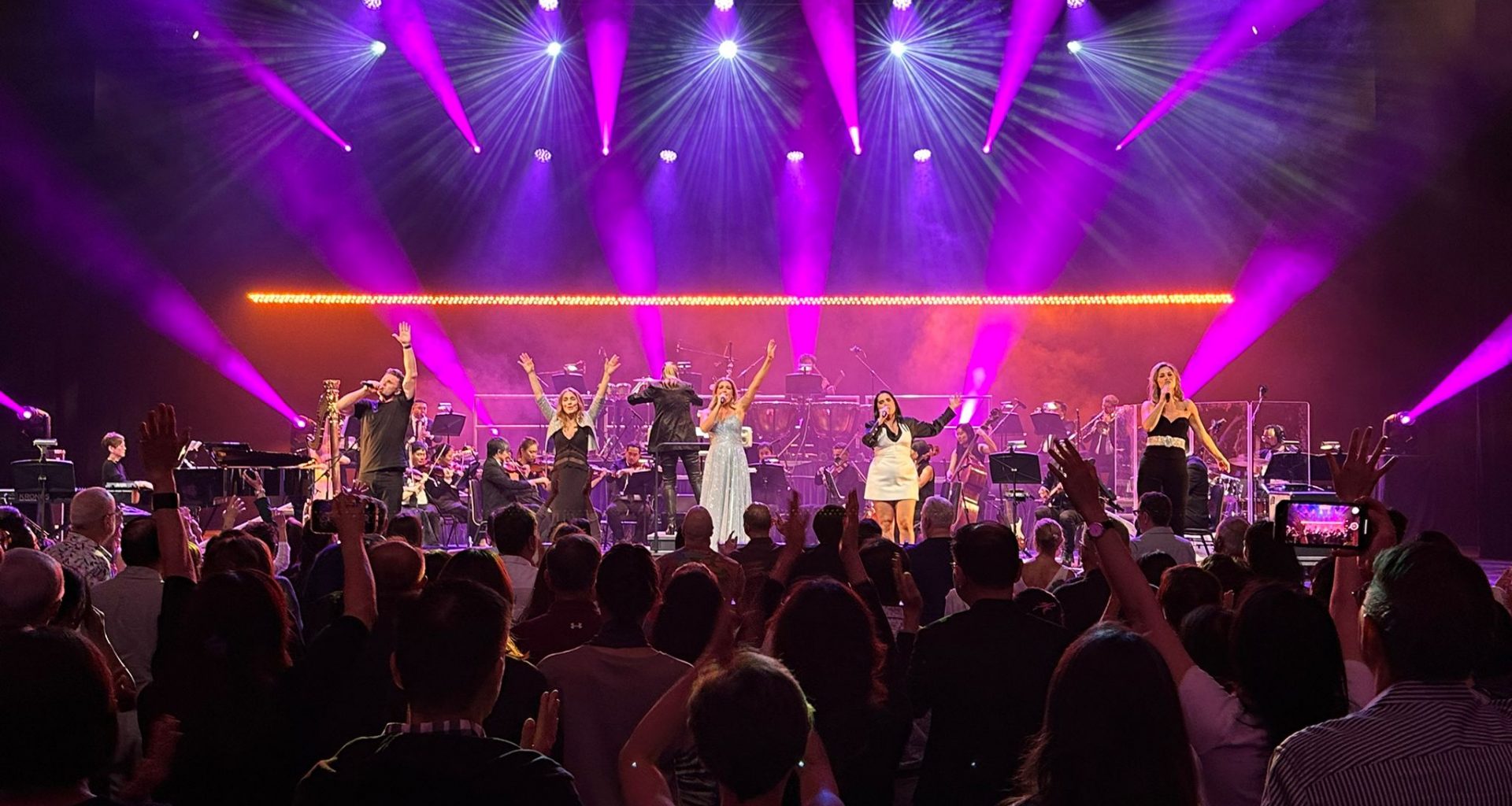 Nostalgia Takes Center Stage: A Heartfelt Tribute to Olivia Newton-John at Sands Theatre, Marina Bay Sands - Alvinology