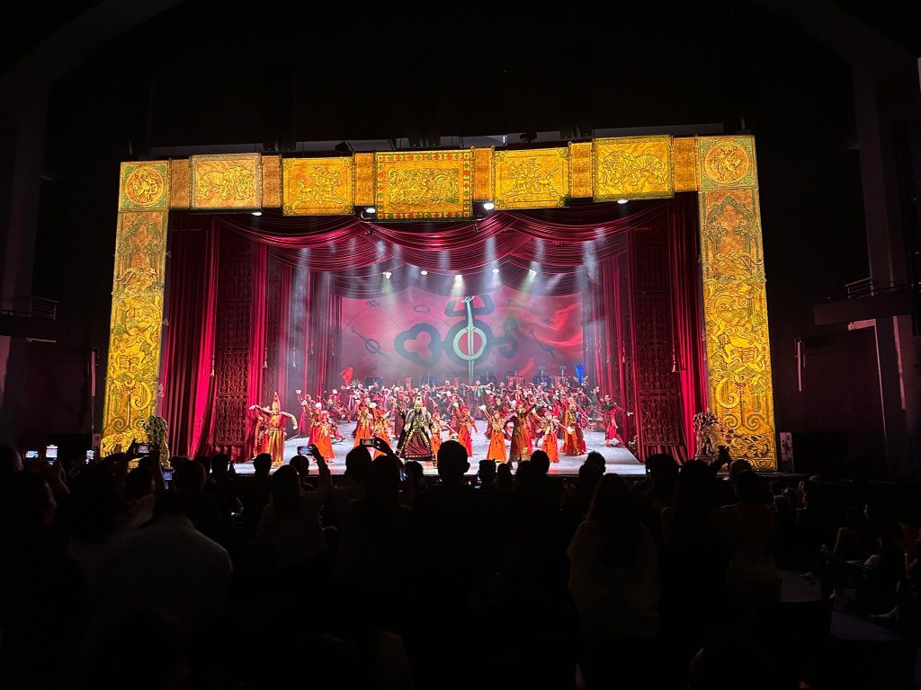 [Review] Epic Mongolian Tale Comes Alive: The Mongol Khan Dazzles at Marina Bay Sands - Alvinology