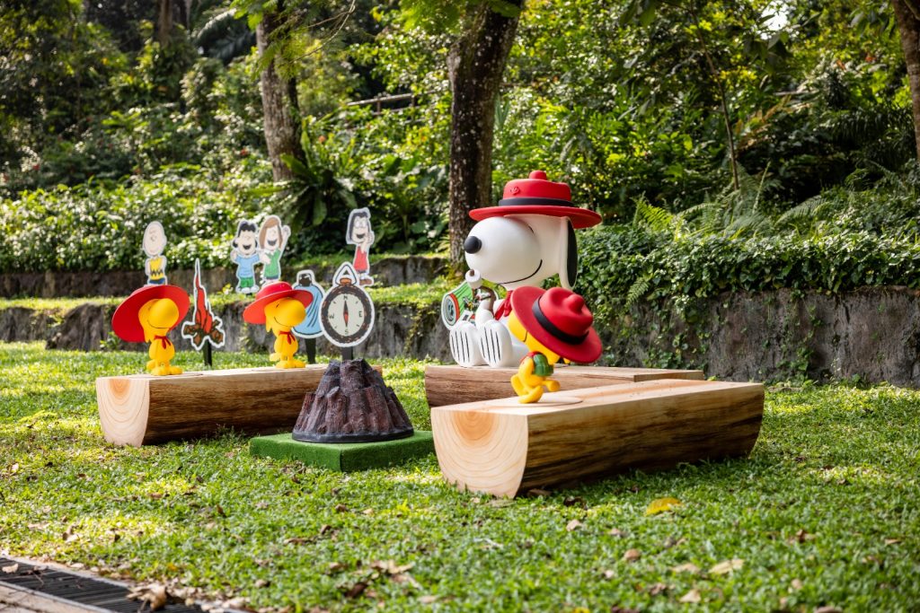 Snoopy and Friends Bring Festive Cheer to Mandai Wildlife Reserve - Alvinology