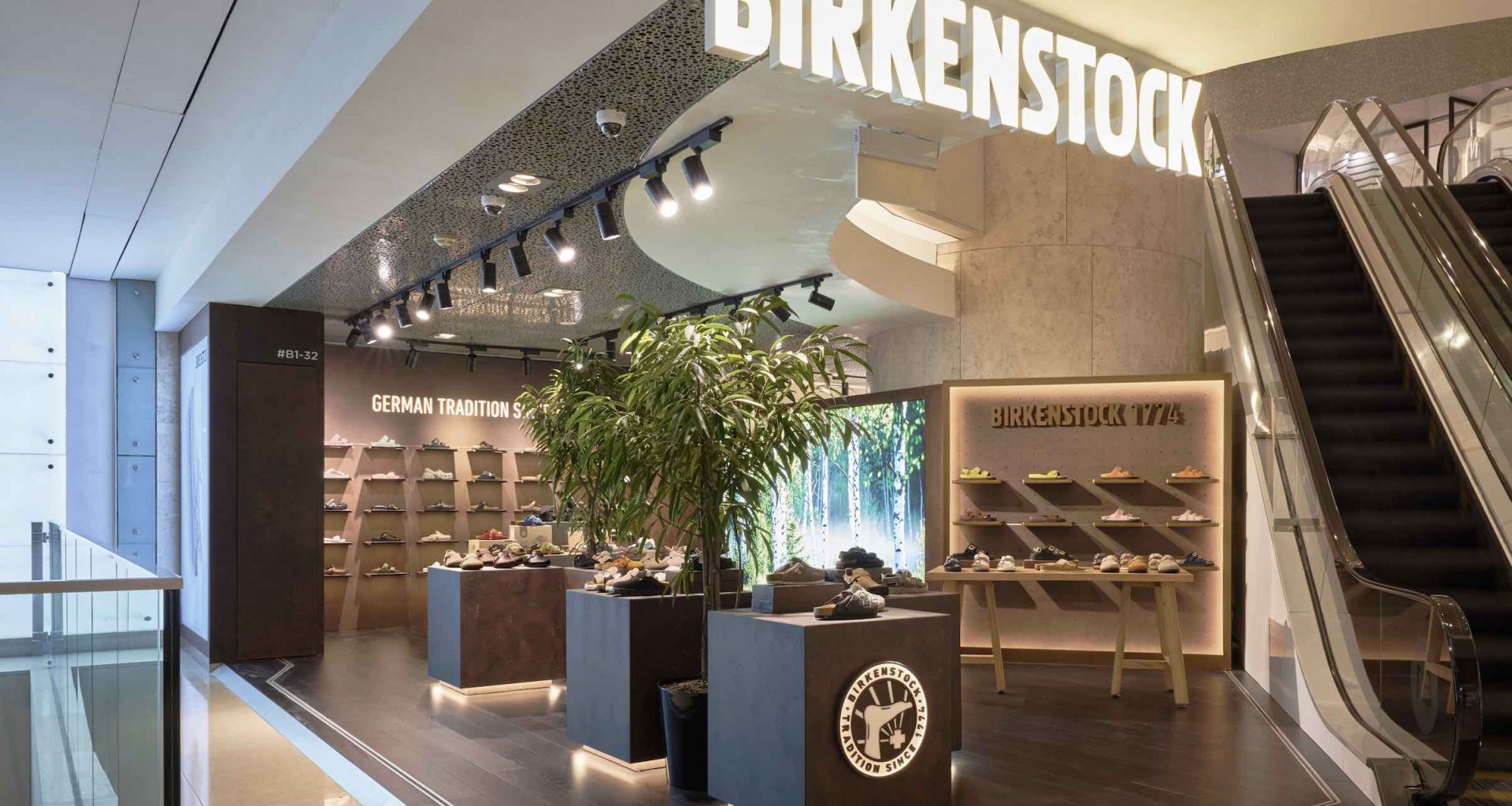 Birkenstock Launches Pop-Up Boutique at ION Orchard, Singapore - Alvinology