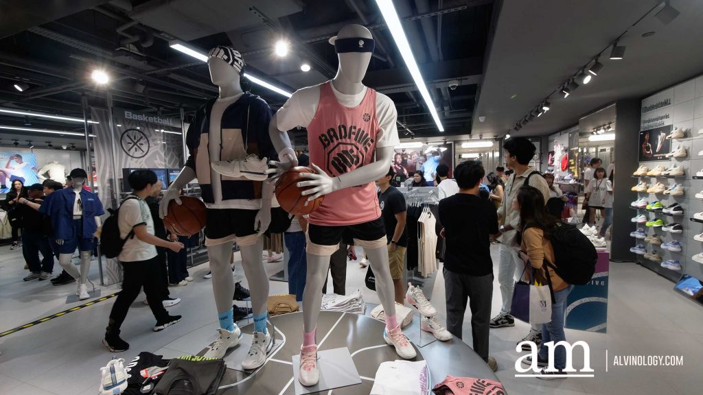 [15% OFF OPENING PROMOTION] LI-NING Opens Two New Stores in Singapore at Plaza Singapura and Bugis+ - Alvinology