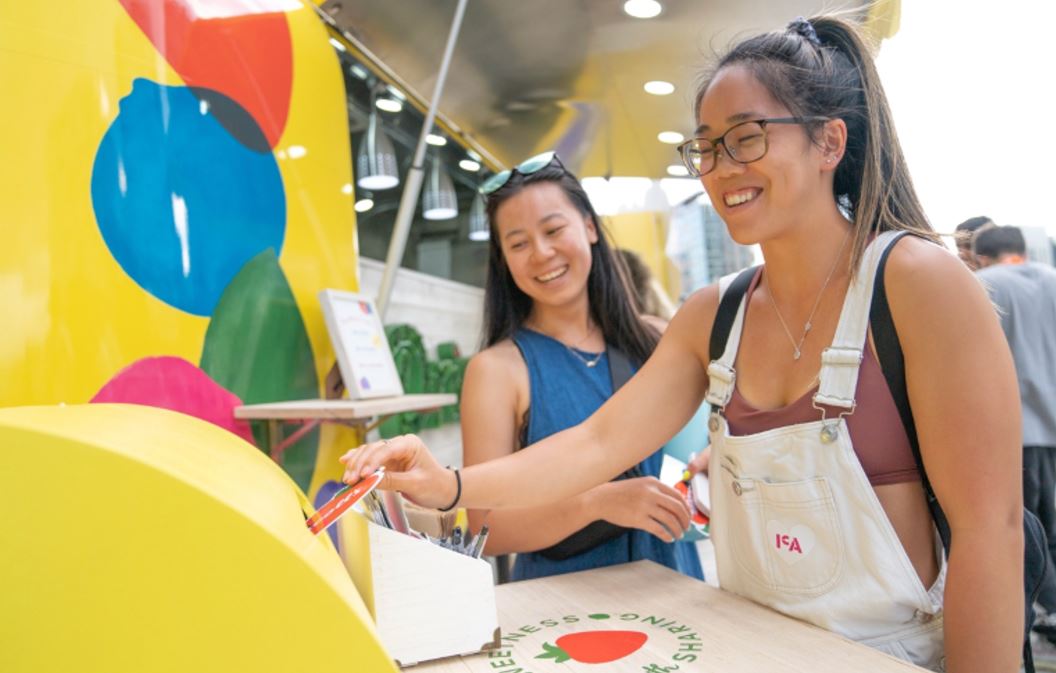 Taste the Holiday Magic: Driscoll’s Berry Berry Good Christmas Pop-Up at Plaza Singapura - Alvinology