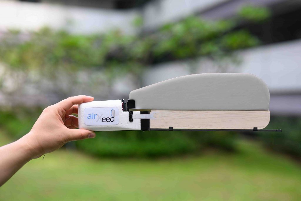 Singaporean Duo Wins Global Sustainability Prize at James Dyson Award 2024 for Revolutionary Weather Device - Alvinology