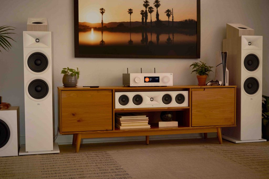 JBL’s New Modern Audio AV Receivers and Stage 2 Loudspeakers Bring Cinema-Quality Sound to Home Theatres - Alvinology