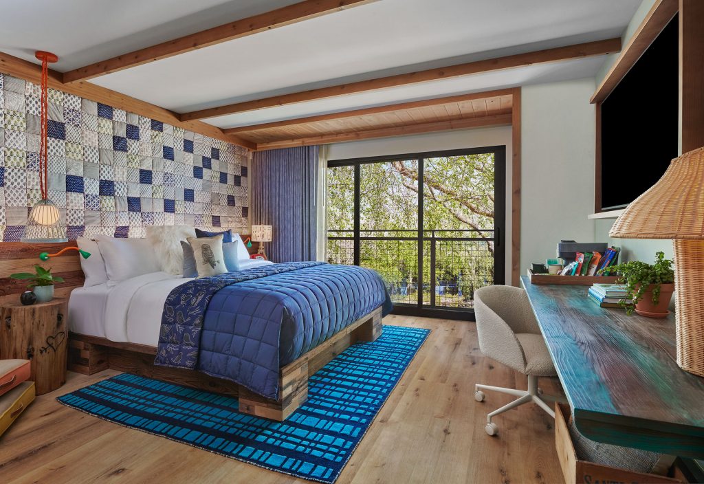 Treehouse Hotel Silicon Valley Opens for Reservations - Alvinology