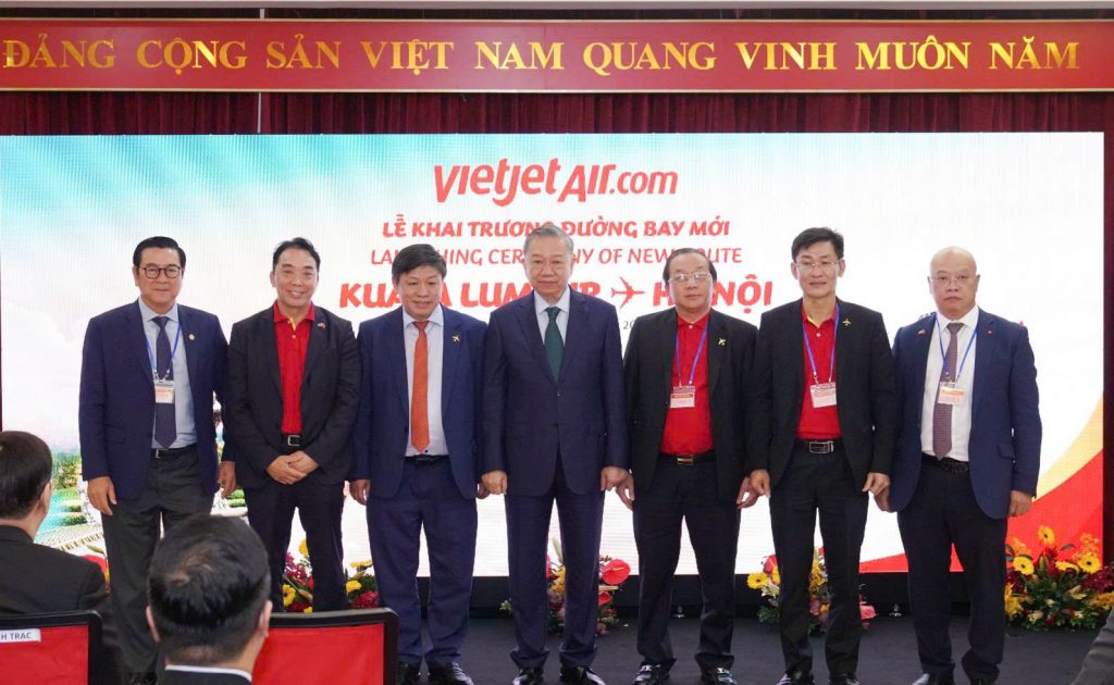 Vietjet Launches Hanoi-Kuala Lumpur Route, Strengthening ASEAN Ties - Alvinology