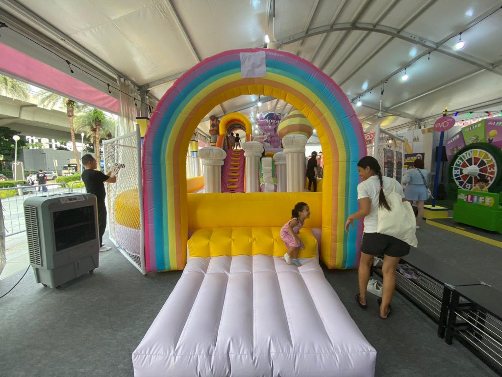 Celebrate Christmas with Hasbro Magic and more at VivoCity from 8 Nov to 31 Dec - Alvinology