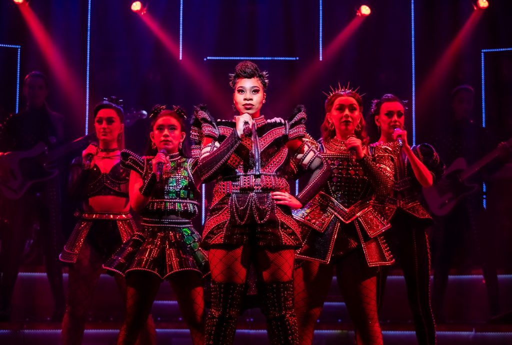 [Review] SIX the Musical: A Spectacle of Tudor History, Pop, and Empowerment for the Woke Generation - Alvinology