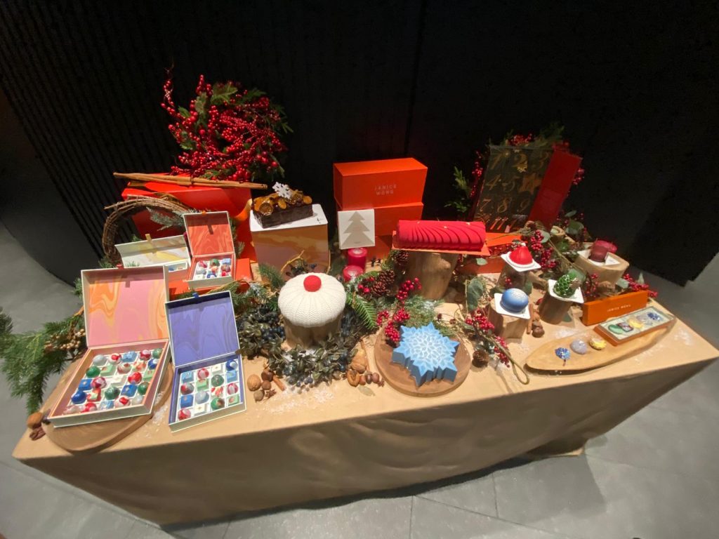 Celebrate an Enchanted Singapore-themed Christmas with Janice Wong - Alvinology