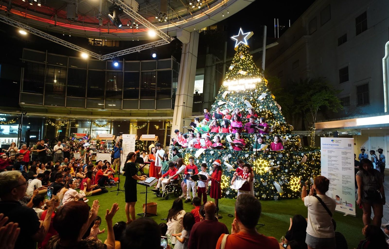 Celebrate the Holidays with Voices of Singapore’s Christmas Caroling at The Capitol Singapore Singing Tree - Alvinology