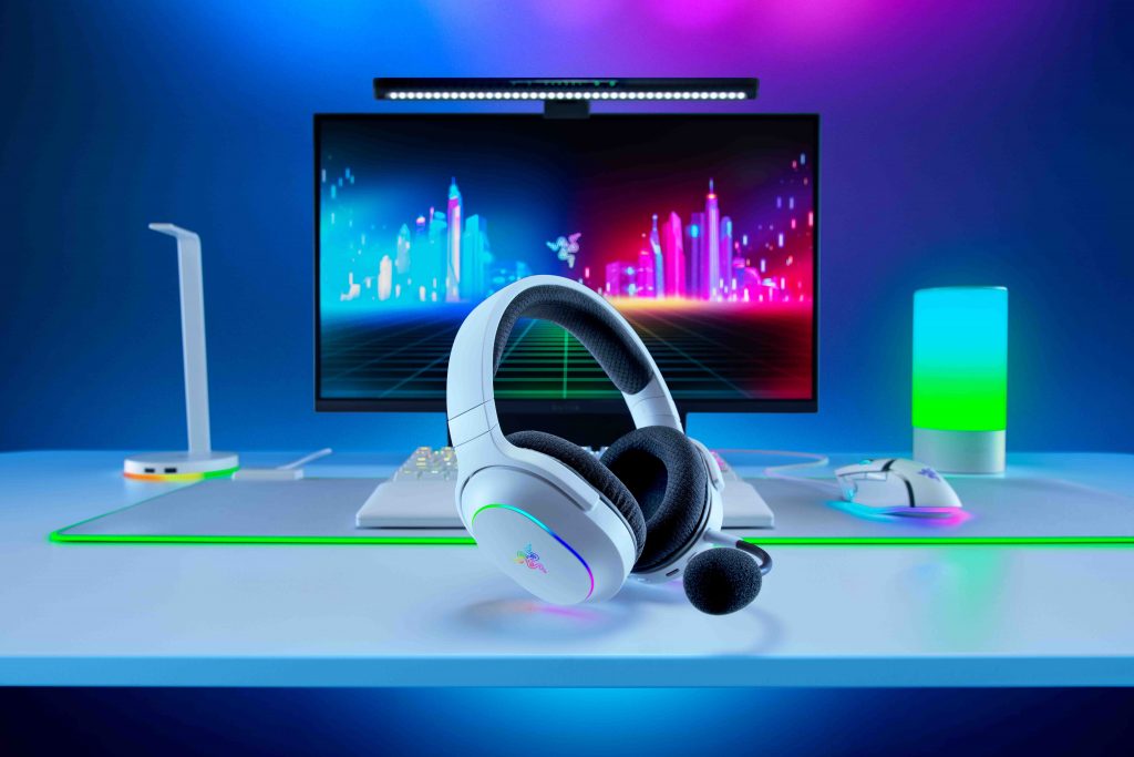 Razer Barracuda X Chroma: Wireless Audio Meets Dazzling RGB Illumination - Alvinology