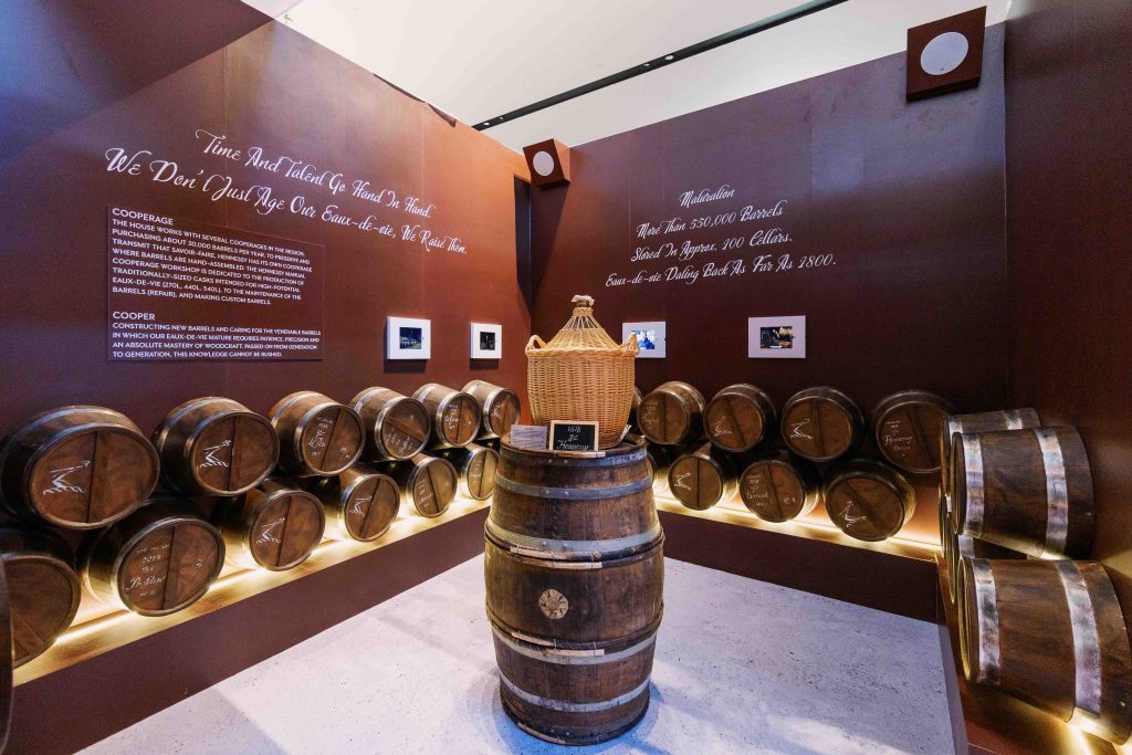 Hennessy Lights Up Orchard Road with a Journey Through Legacy and a Festive Garden Installation - Alvinology